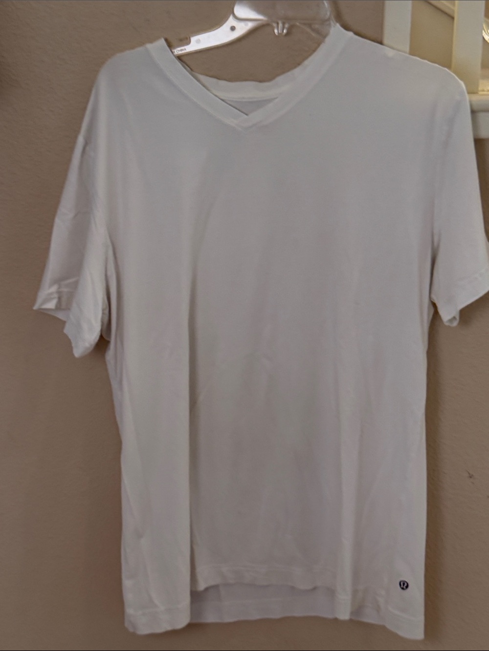 lululemon athletica Men's White V-Neck Short Sleeve Tee            *Bundle of 2*